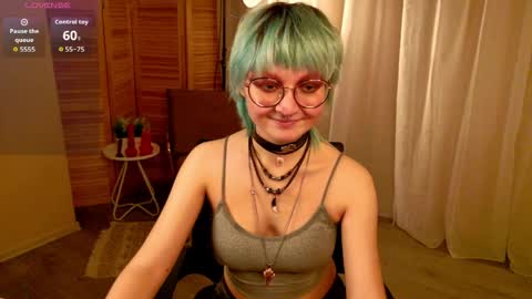 Snapshot of powderofgun chatting on 05/04/26, 08:16 powderofgun online show from 05/04/26, 08:16