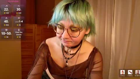 Snapshot of powderofgun chatting on 05/07/26, 08:36 powderofgun online show from 05/07/26, 08:36