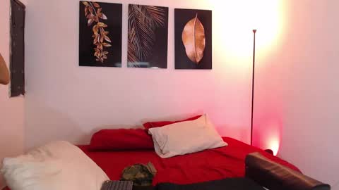 ALEX Y ALEXA online show from 01/15/25, 05:50