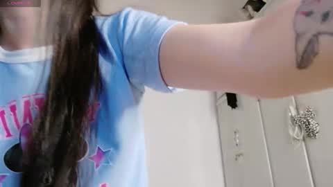 Snapshot of power_ranger_pink chatting on 03/17/26, 12:04 genie online show from 03/17/26, 12:04