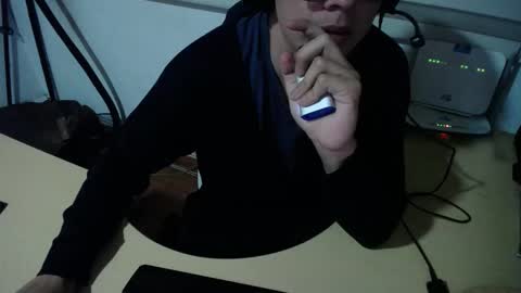 Snapshot of powerfulzeus2 chatting on 10/26/25, 01:55 powerfulzeus2 online show from 10/26/25, 01:55