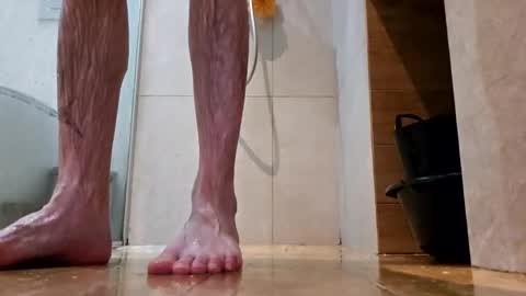 Snapshot of powermute22 chatting on 10/10/25, 11:20 Big Dick online show from 10/10/25, 11:20