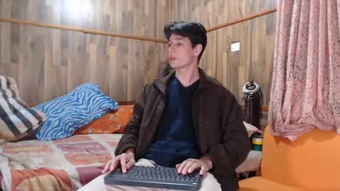 chris independent  online show from 02/15/25, 02:26