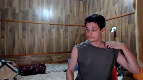 chris independent  online show from 12/19/25, 12:17