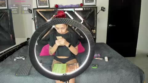 poyson_ivy1 online show from 05/12/26, 12:08