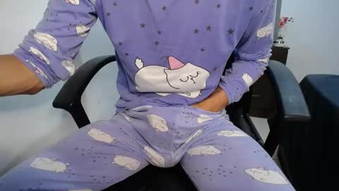 Ricksam online show from 01/04/25, 01:31