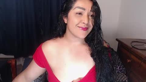 Snapshot of ppepittaaredd chatting on 05/21/26, 04:08 maryana online show from 05/21/26, 04:08