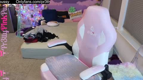 Snapshot of pr3ttyp1nkpussy chatting on 01/03/25, 02:54 Evangeline Eva Darling online show from 01/03/25, 02:54