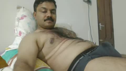 pradeep99107849 online show from 09/08/25, 06:07