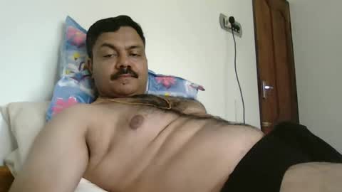 pradeep99107849 online show from 03/25/26, 09:04