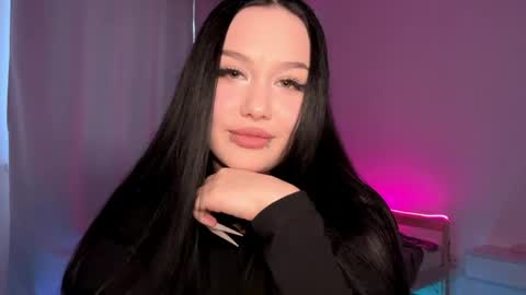 Snapshot of pralinepurr chatting on 05/03/26, 03:40 Anna online show from 05/03/26, 03:40