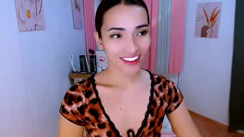 Snapshot of preciosa_banks69 chatting on 04/03/26, 12:47 preciosa_banks69 online show from 04/03/26, 12:47