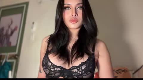 Oh my Amber online show from 02/05/25, 03:13