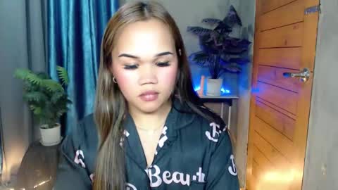 Snapshot of precious_ariah chatting on 04/07/26, 02:17 Just PRECIOUS online show from 04/07/26, 02:17