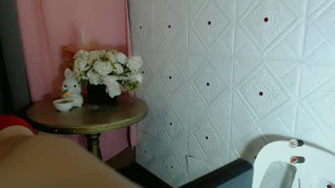 Snapshot of precious_burikatx chatting on 06/21/26, 08:55 Cassie online show from 06/21/26, 08:55