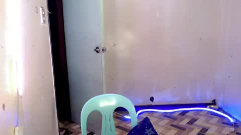 Snapshot of precious_chesca_xx chatting on 04/19/26, 12:59 precious_chesca_xx online show from 04/19/26, 12:59