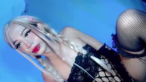 Snapshot of precious_gem1 chatting on 11/14/25, 09:19 GODDESS PRECIOUS online show from 11/14/25, 09:19