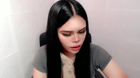 MAXXINE online show from 12/15/24, 02:52