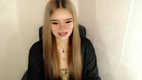 MAXXINE online show from 03/11/25, 12:54