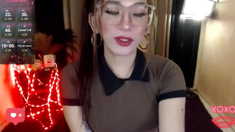 Rosedoll online show from 10/28/25, 12:36