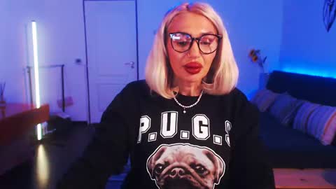 Victoria online show from 12/14/24, 08:08