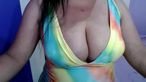 Snapshot of pregnantsinglesugar chatting on 12/04/24, 06:00 WELCOME IM SINGLE PREGNANT REALLY HARD TO BE A SINGLE WITH TWIN SO PLS STOP BEING RUDELIARWASTING TIME. BE CONSIDERATE. TNX online show from 12/04/24, 06:00