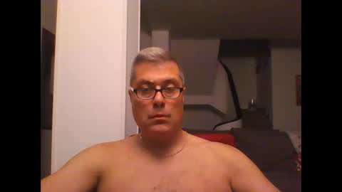 prendimisubito online show from 10/17/25, 01:31