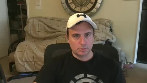 preppyguyintokink1 online show from 09/24/25, 04:21