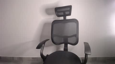 Plux online show from 01/21/25, 01:08