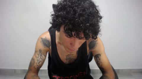 Plux online show from 01/31/25, 05:09