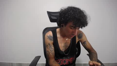 Plux online show from 02/03/25, 10:11