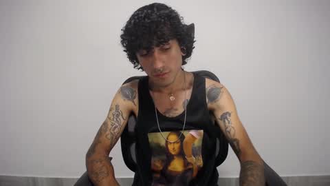 Plux online show from 02/06/25, 08:02