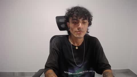 Plux online show from 02/24/25, 10:25