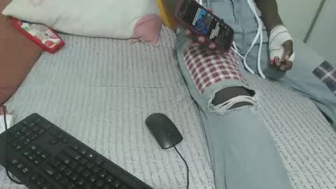 preshty online show from 11/18/25, 09:14