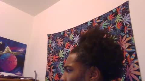 Snapshot of presidentialbryana chatting on 02/25/25, 01:09 Libra Lamont online show from 02/25/25, 01:09