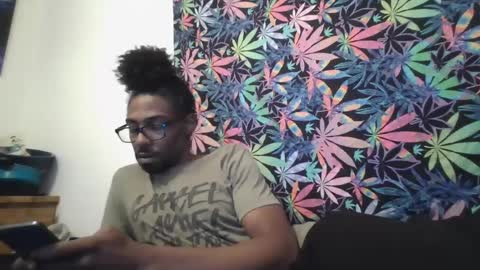 Snapshot of presidentialbryana chatting on 09/14/25, 02:11 Libra Lamont online show from 09/14/25, 02:11