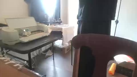 Snapshot of presidentialbryana chatting on 10/11/25, 10:30 Libra Lamont online show from 10/11/25, 10:30