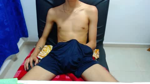 PRESSURE online show from 02/12/25, 08:38