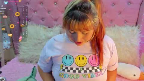 Pretti Violet online show from 09/23/25, 03:09