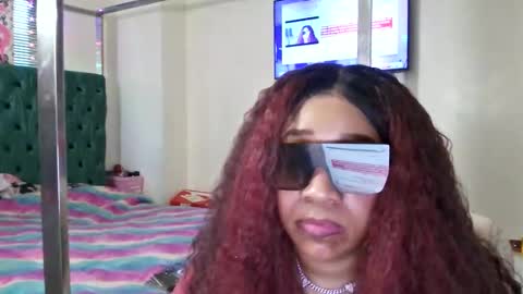 Yasmine pretty online show from 01/17/26, 08:23