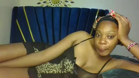 Snapshot of pretty8871 chatting on 02/06/26, 03:37 Pretty online show from 02/06/26, 03:37