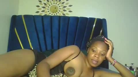 Snapshot of pretty8871 chatting on 02/11/26, 05:29 Pretty online show from 02/11/26, 05:29