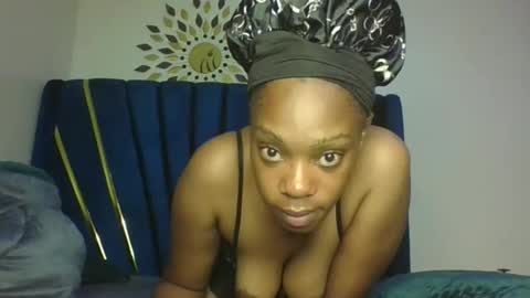 Snapshot of pretty8871 chatting on 02/13/26, 05:36 Pretty online show from 02/13/26, 05:36