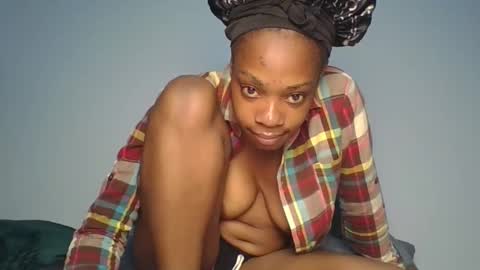 Snapshot of pretty8871 chatting on 04/03/26, 05:11 Pretty online show from 04/03/26, 05:11