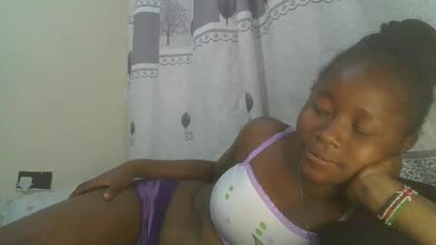 Snapshot of pretty_abella chatting on 02/05/25, 10:08 abella online show from 02/05/25, 10:08