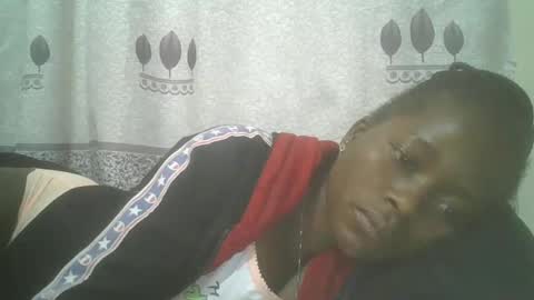 Snapshot of pretty_abella chatting on 02/07/25, 03:52 abella online show from 02/07/25, 03:52