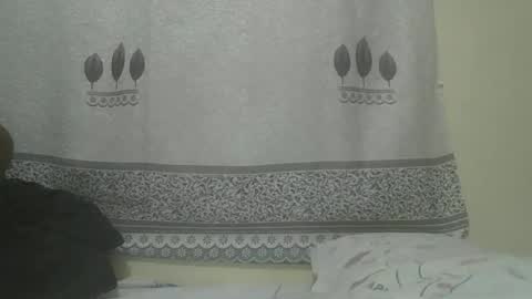 Snapshot of pretty_abella chatting on 02/10/25, 05:47 abella online show from 02/10/25, 05:47