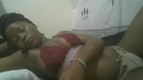 Snapshot of pretty_abella chatting on 02/16/25, 11:16 abella online show from 02/16/25, 11:16