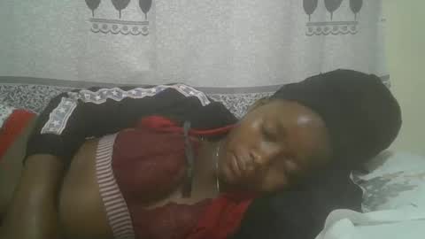 Snapshot of pretty_abella chatting on 02/18/25, 01:21 abella online show from 02/18/25, 01:21