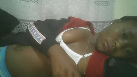 Snapshot of pretty_abella chatting on 02/19/25, 12:14 abella online show from 02/19/25, 12:14